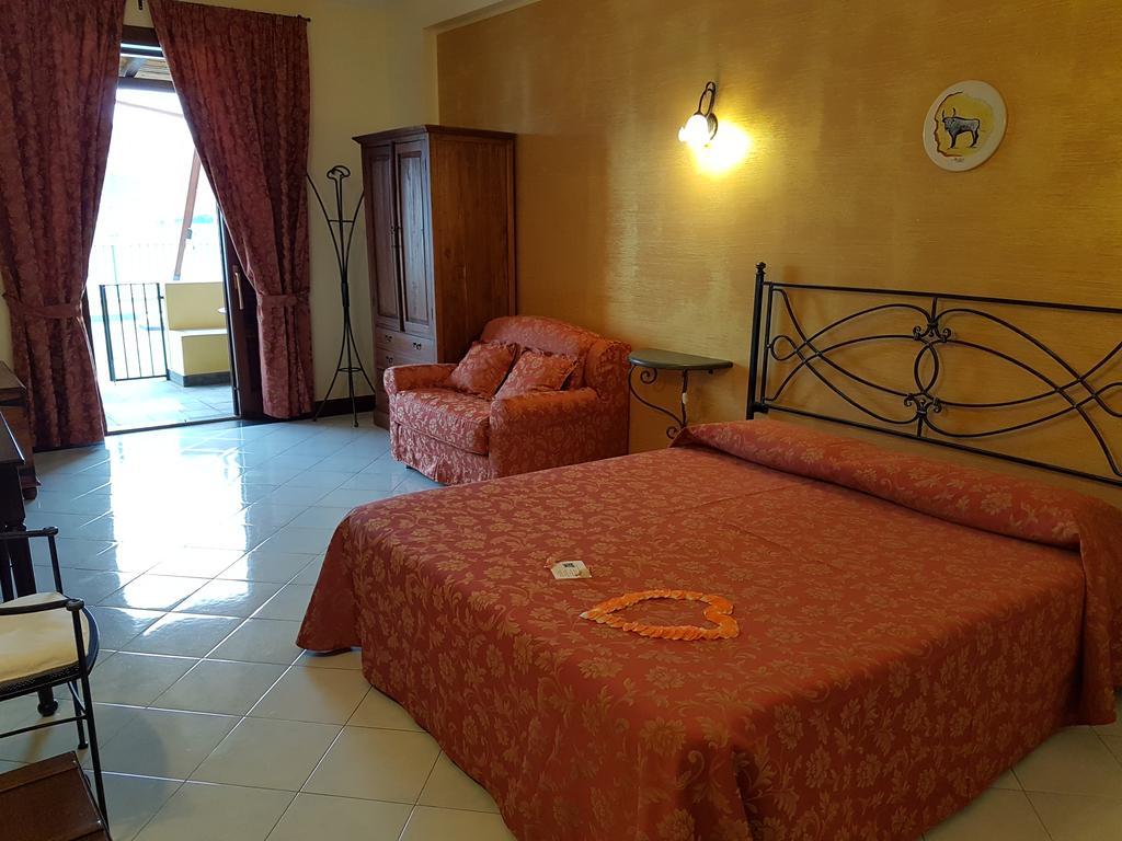 Hotel A Pinnata Lipari  Eksteriør bilde